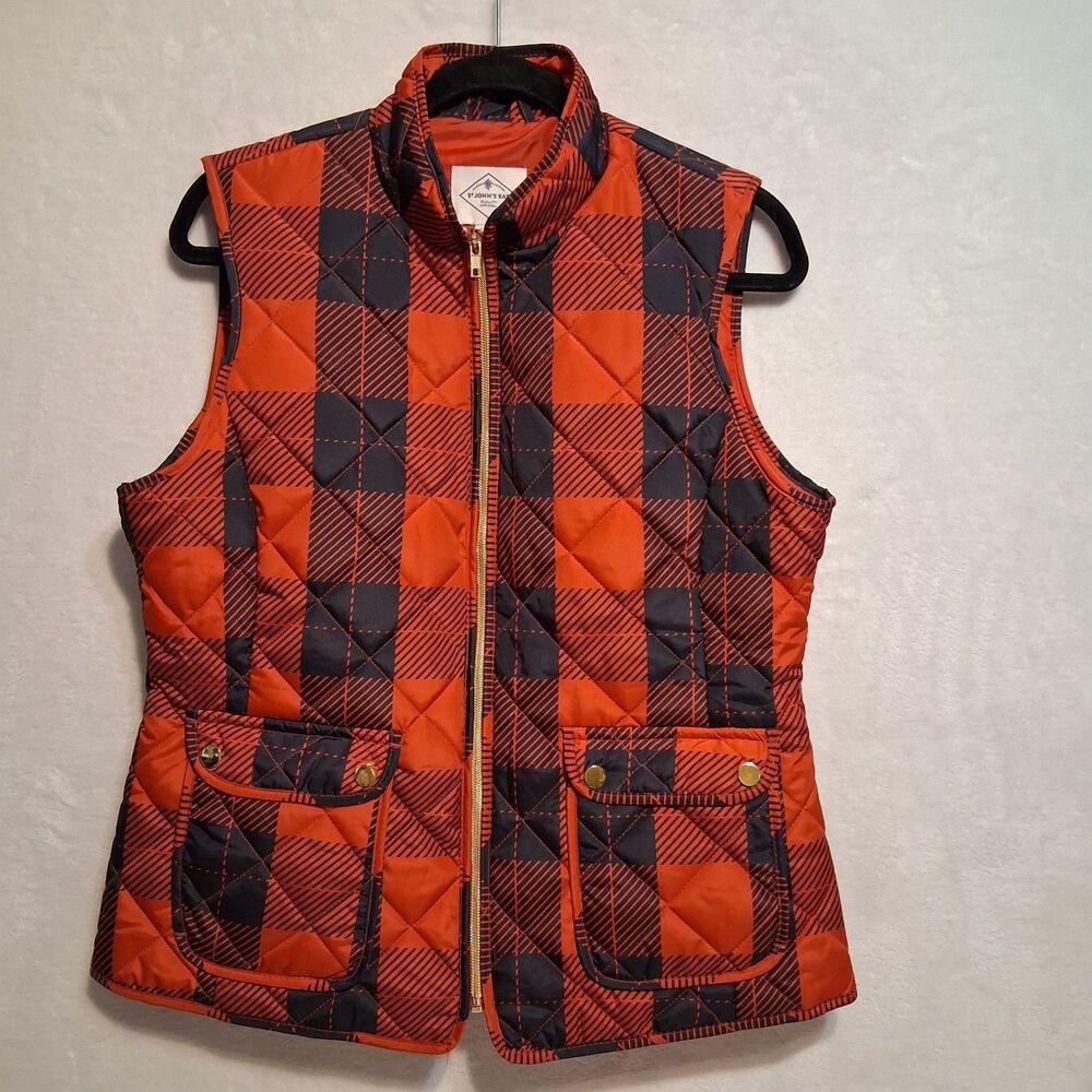 St Johns Bay M Vest Zip Up Red Buffalo Plaid Quilted Puffer Preppy Classic Cabin